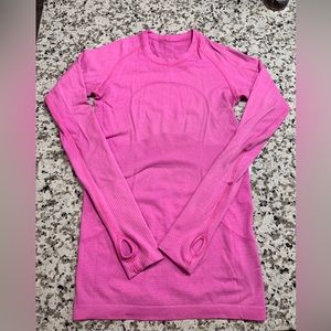 Lululemon Swiftly Long sleeve top size 4
